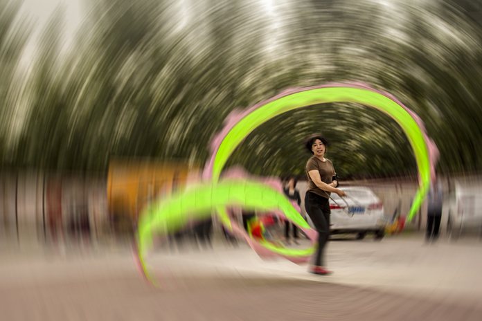 《舞》黄岩-13937565193.jpg 《舞》黄岩-13937565193.jpg