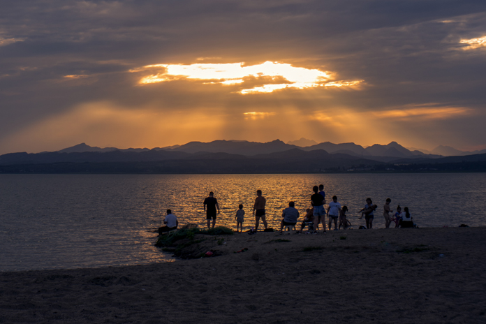 《夕阳西下凉风来》--黄岩.jpg 《夕阳西下凉风来》--黄岩.jpg