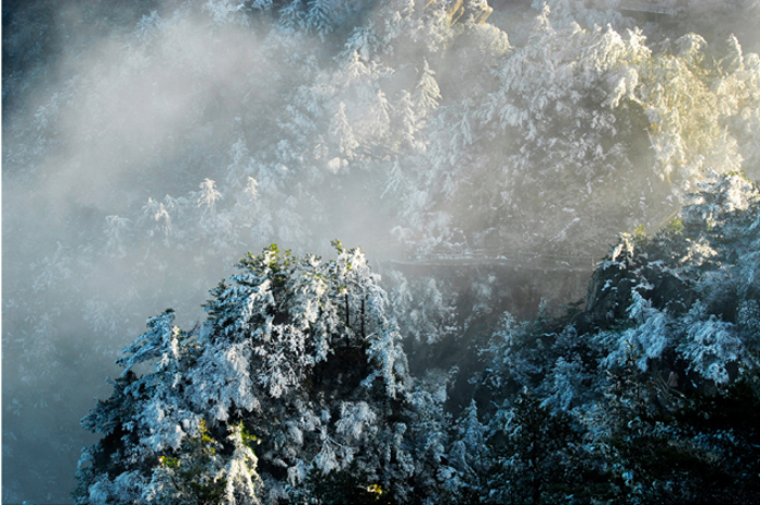 《尧山雪季》叶耀宏13700751265.jpg 《尧山雪季》叶耀宏13700751265.jpg