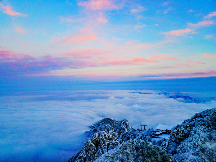 尧山彩霞 摄影:陈新伟.jpg 尧山彩霞 摄影:陈新伟.jpg