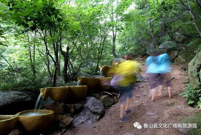 C:\Users\Administrator\Desktop\1\8.jpg C:\Users\Administrator\Desktop\1\8.jpg