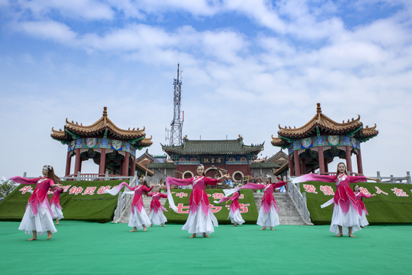 《七夕仙女来》+黄岩+13937565193.jpg 《七夕仙女来》+黄岩+13937565193.jpg